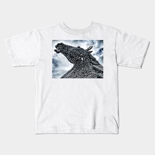 Kelpie against the sky - The Kelpies, Falkirk, Scotland Kids T-Shirt